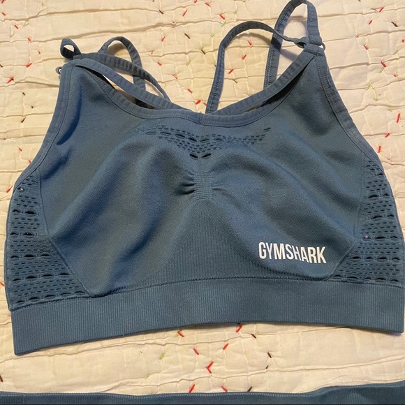 Gymshark 🦈 crop top and shorts seamless set - Picture 5 of 6